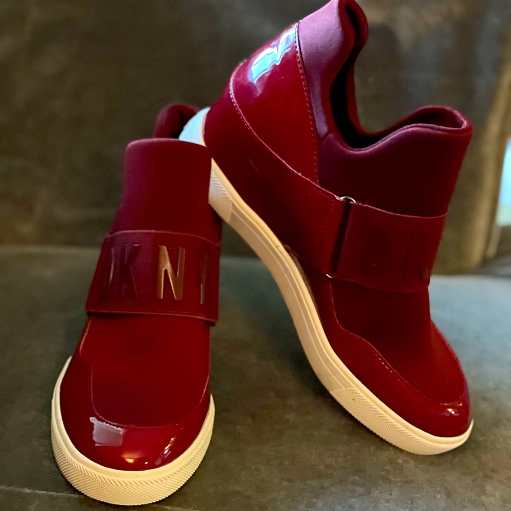 DKNY red shoes